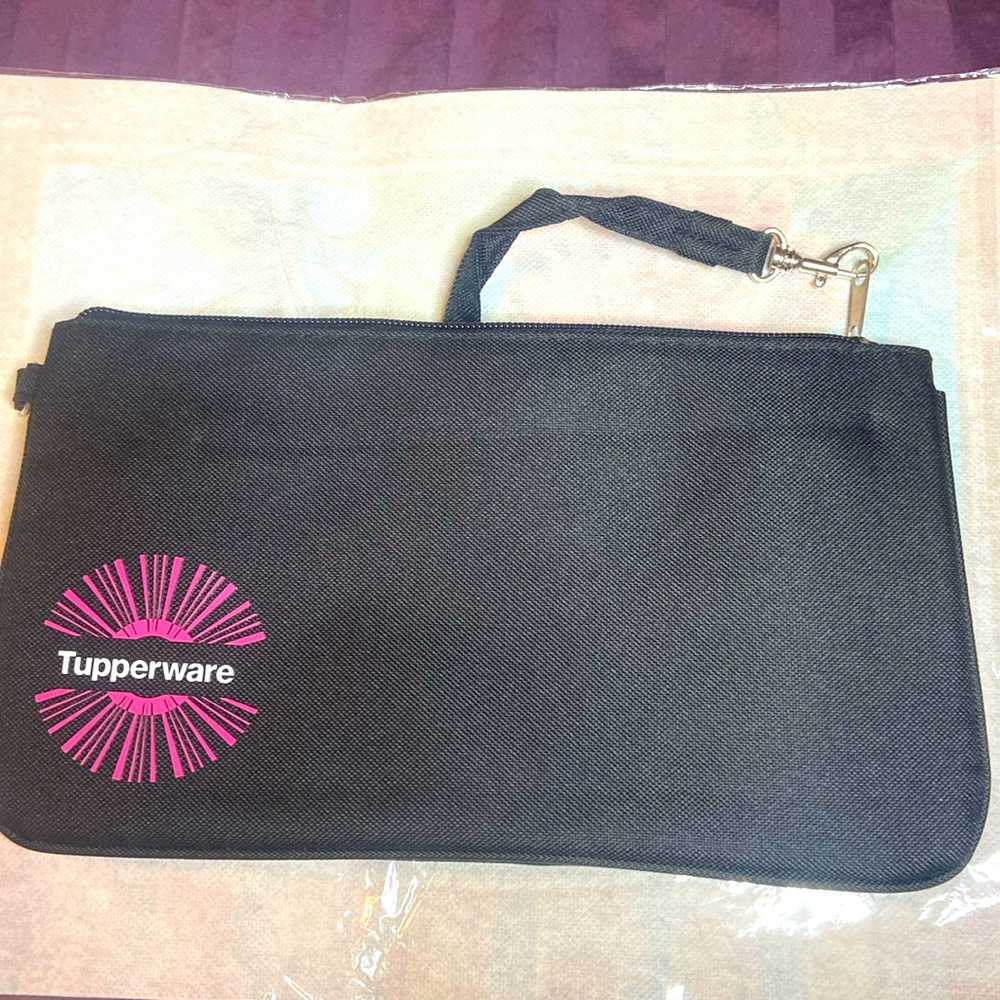 Tupperware brand nylon wristlet money cash consultant pouch